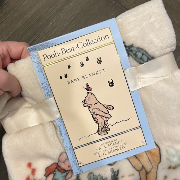 NWT! Winnie The Pooh & Friends Vegetable Garden Baby Blanket - Picture 6 of 6